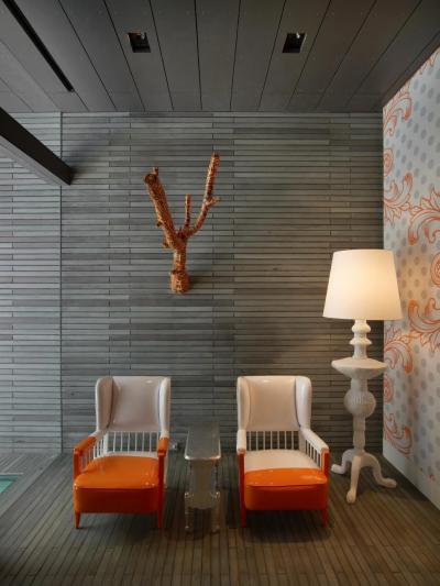 Vinyl székek - nappali ötlet