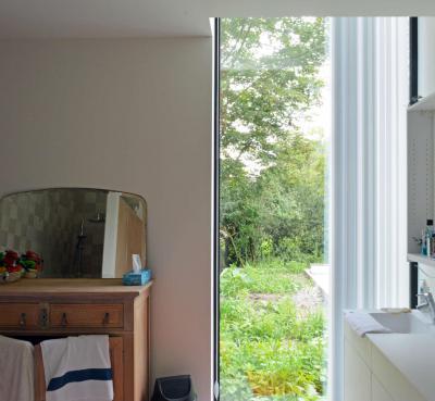 Modern és régi a fürdőben - fürdő / WC ötlet