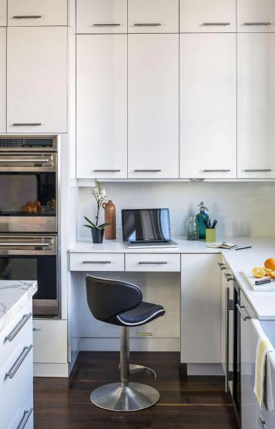 Dolgozósarok a konyhában - konyha / étkező ötlet, modern stílusban
