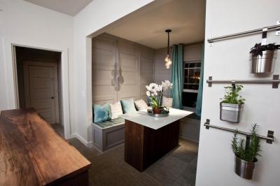 Kis étkezőfülke - konyha / étkező ötlet, modern stílusban