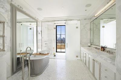 Fehér elegancia - fürdő / WC ötlet, modern stílusban