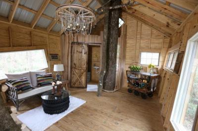 Lombház szoba - kert / udvar ötlet, rusztikus stílusban