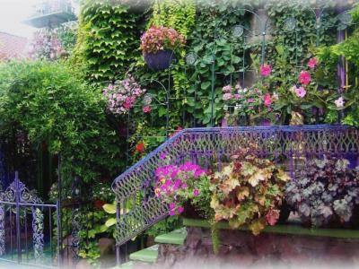 Meseszép lépcső - kert / udvar ötlet, mediterrán stílusban