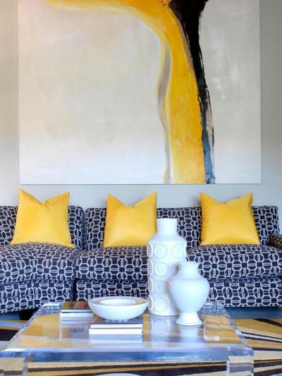 Sárga párnák - nappali ötlet, modern stílusban