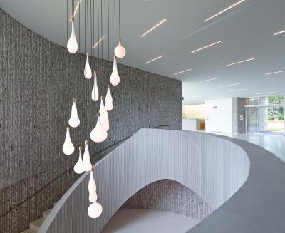 Téglával burkolt lépcsőház - belső továbbiak ötlet, modern stílusban