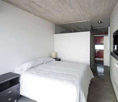 Hálószoba látszóbetonnal - háló ötlet, modern stílusban