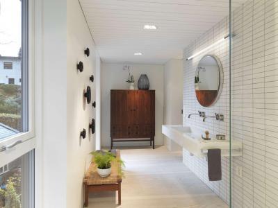 Szobaszerű fürdő - fürdő / WC ötlet, modern stílusban