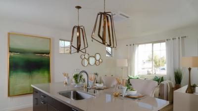 Fehér és arany - konyha / étkező ötlet, modern stílusban