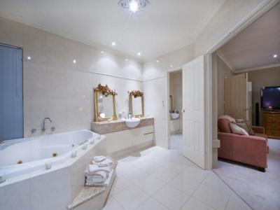 Fürdőszobák26 - fürdő / WC ötlet, modern stílusban