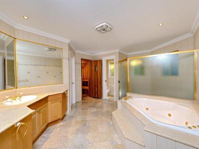 Fürdőszobák72 - fürdő / WC ötlet