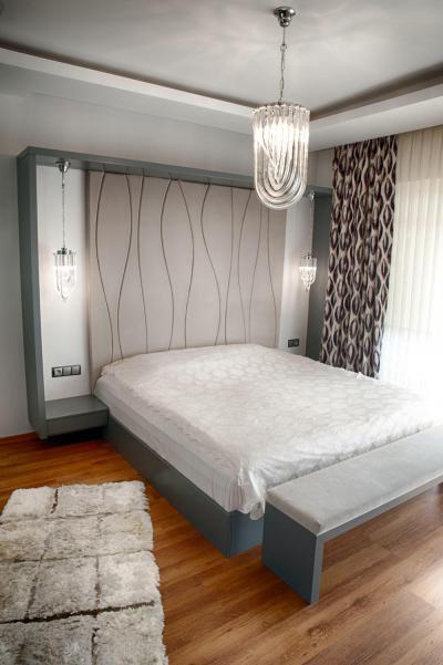 Dekoratív ágyvég - háló ötlet, modern stílusban