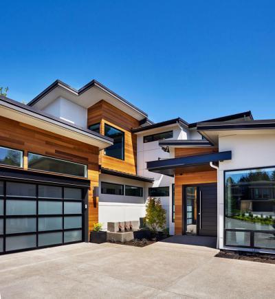 Bejárati ajtó és garázskapu - bejárat ötlet, modern stílusban