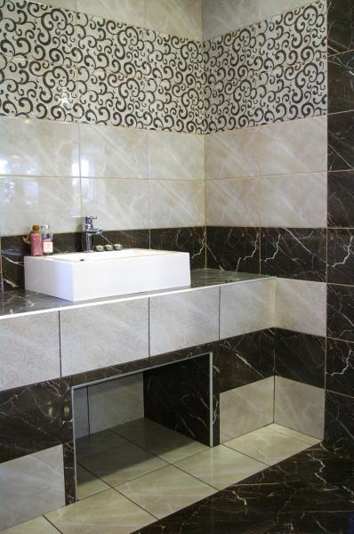 Zalakerámia Caravaggio burkolólap család - fürdő / WC ötlet, rusztikus stílusban