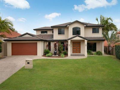 Különböző formák és alakzatok a háztetőn11 - tető ötlet, modern stílusban