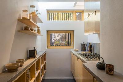 U alakú konyha sok fénnyel - konyha / étkező ötlet, modern stílusban