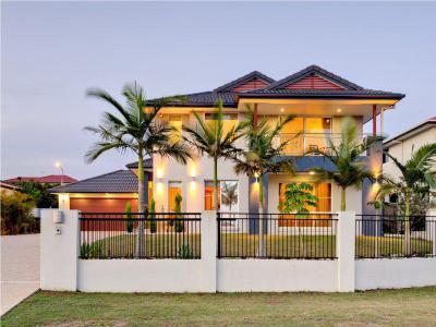 Különböző formák és alakzatok a háztetőn29 - tető ötlet, modern stílusban