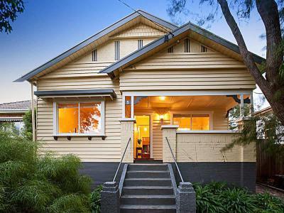 Különböző formák és alakzatok a háztetőn93 - tető ötlet