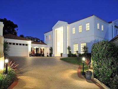 Homlokzatok34 - homlokzat ötlet, klasszikus stílusban