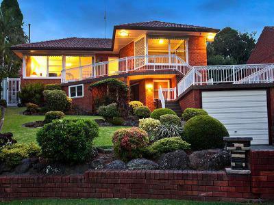 Homlokzatok51 - homlokzat ötlet, modern stílusban