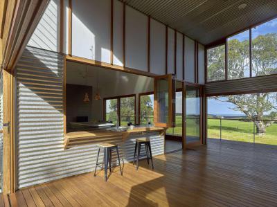 Veranda látványos padlóburkolattal - belső továbbiak ötlet, modern stílusban