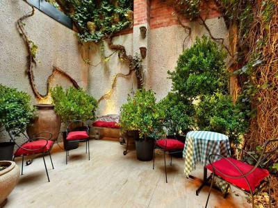 Kerítés a ház körül38 - kert / udvar ötlet, mediterrán stílusban