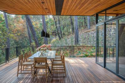 Étkezőasztal a teraszon - erkély / terasz ötlet, modern stílusban