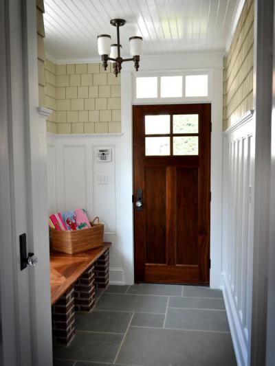 Intarziás ülőke - előszoba ötlet