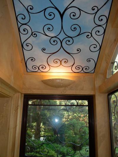 Felhőmintás mennyezet - előszoba ötlet