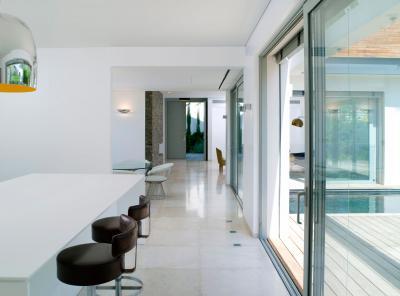 Benapozott konyha - konyha / étkező ötlet, modern stílusban