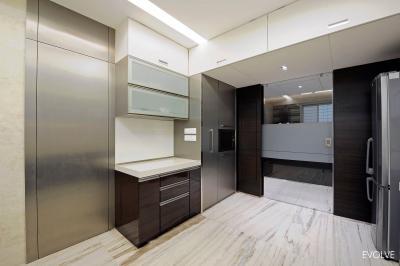 Modern konyha egy kicsi lakásban - konyha / étkező ötlet, modern stílusban