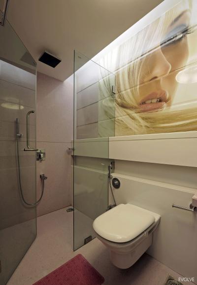 Faldekor a fürdőben - fürdő / WC ötlet, modern stílusban