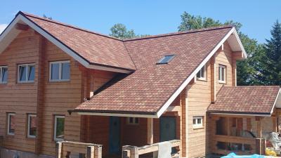 Master Coppo kőzúzalékos tetőzsindely - tető ötlet, rusztikus stílusban