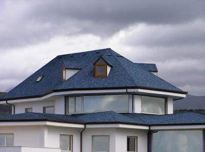 Master kőzúzalékos tetőzsindely - tető ötlet, modern stílusban