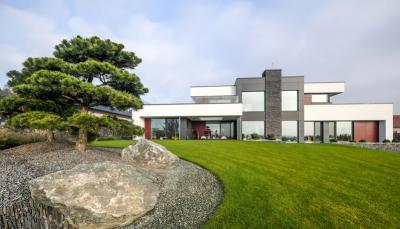 Panoráma ablakok a homlokzaton - homlokzat ötlet, modern stílusban