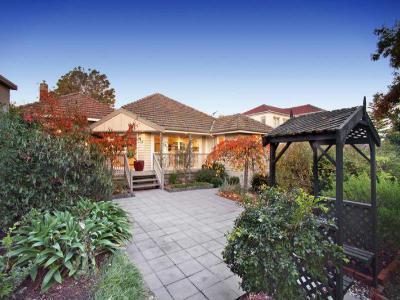 Kerti pavilon5 - kert / udvar ötlet