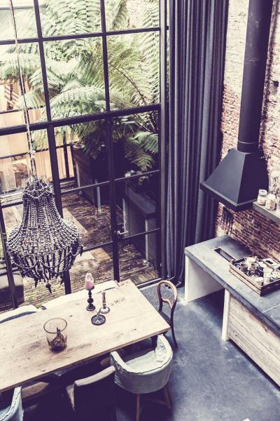 Loft40 - tetőtér ötlet, modern stílusban