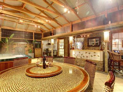 Jacuzzi39 - erkély / terasz ötlet, egzotikus stílusban