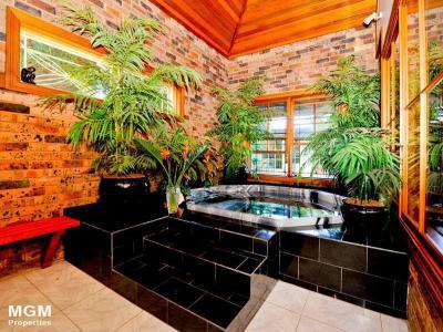 Jacuzzi76 - medence / jakuzzi ötlet, modern stílusban