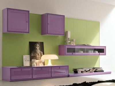 Zöld és lila - nappali ötlet, modern stílusban