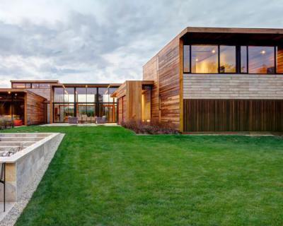 Dobozok egymáshoz építve - homlokzat ötlet, modern stílusban