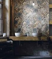 Mintás csempe a fürdőben - fürdő / WC ötlet