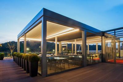 Közösségi télikert - erkély / terasz ötlet, modern stílusban