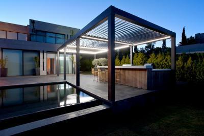 Esti terasz pergolával - erkély / terasz ötlet, modern stílusban