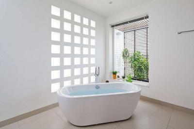 Változatos fürdőkádak20 - belső továbbiak ötlet, modern stílusban