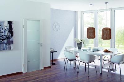 Beltéri ajtó üvegbetéttel - konyha / étkező ötlet, modern stílusban