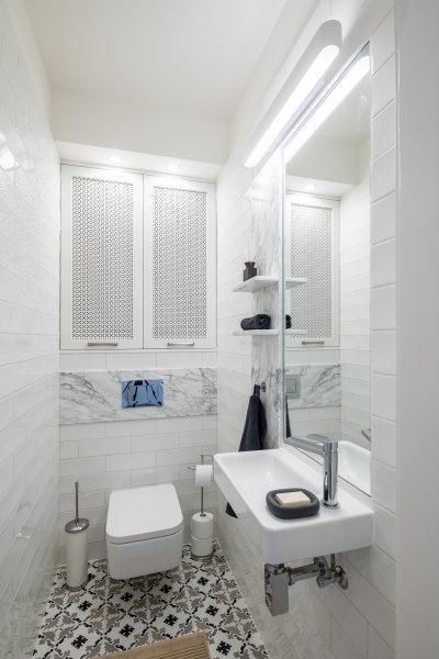 Wc márvány kiegészítőkkel - fürdő / WC ötlet, modern stílusban