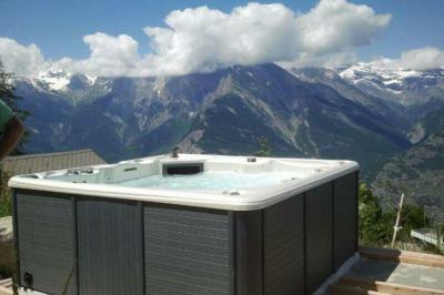 Jacuzzis házak11 - külső továbbiak ötlet, modern stílusban