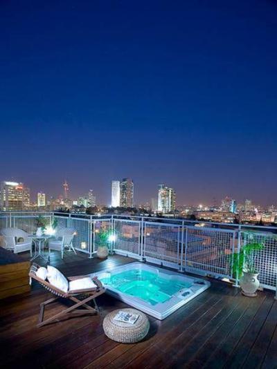 Jacuzzis házak32 - külső továbbiak ötlet