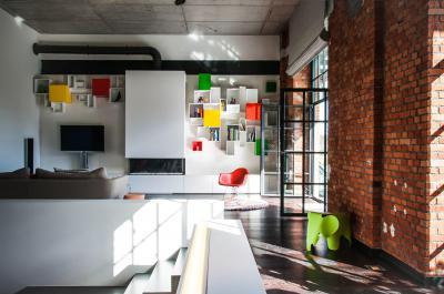 Eltévedt színek - nappali ötlet, modern stílusban