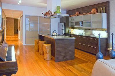 Meleg burkolatú ház19 - belső továbbiak ötlet, modern stílusban